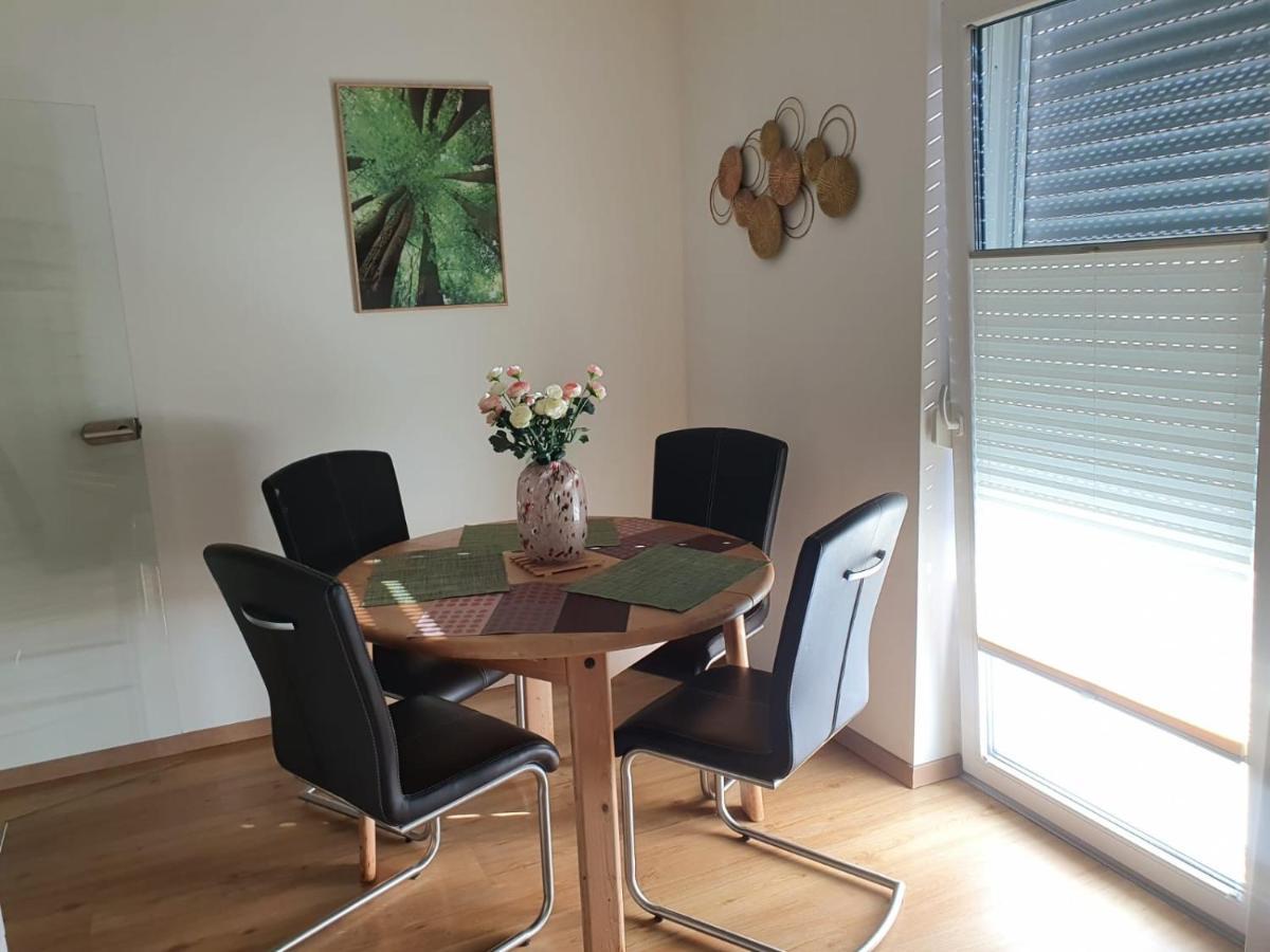 Ferienwohnung „Anhaide“ Woerth am Rhein Exterior photo